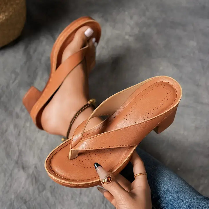 Mia Sandaler Eleganse & Komfort