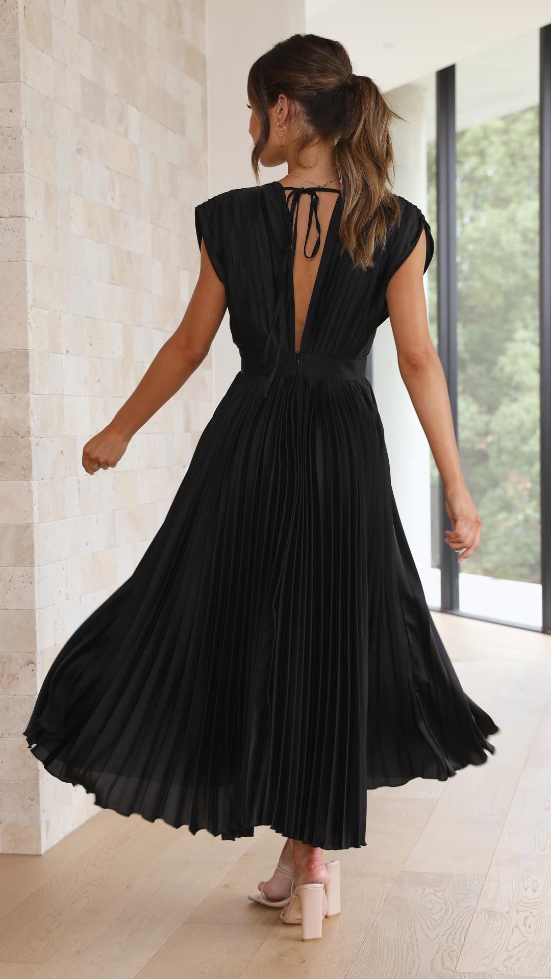 Elegant Plisserte Kjole
